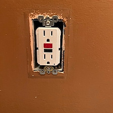 Electrical-outlets-and-switches-replacement-and-troubleshooting-in-Manassas-Virginia 5